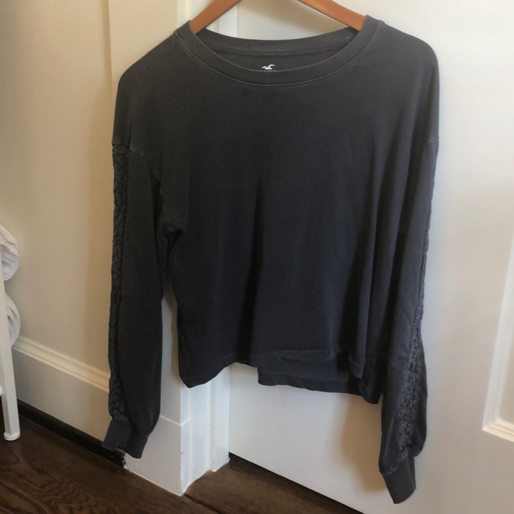 black/grey hollister long sleeve size x small